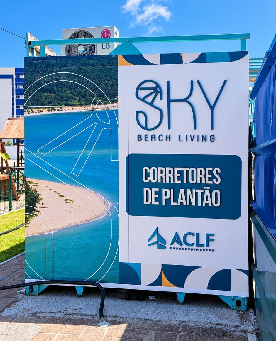LETRAS PVC RECORTADO — projeto da Triad Visual em Recife